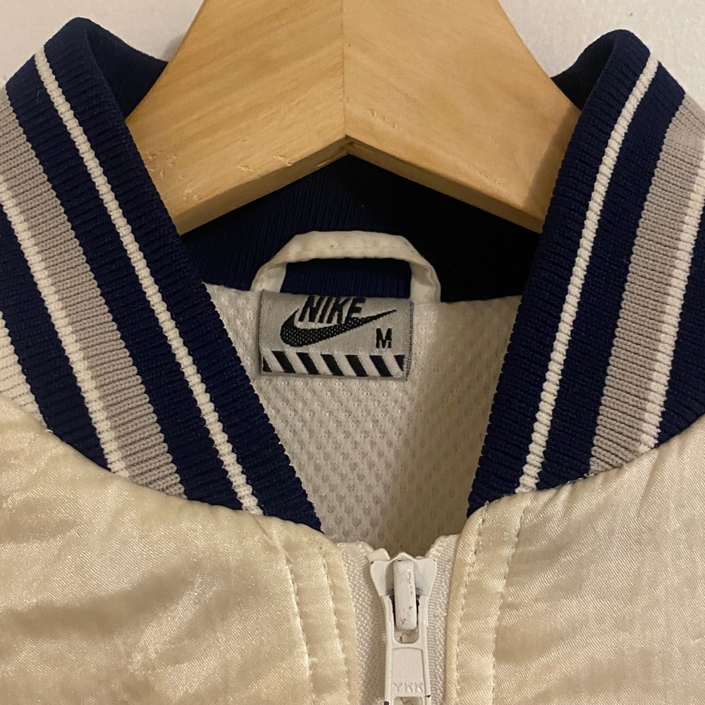 Vintage Nike quilter bomber jacket - Picture 2 of 6